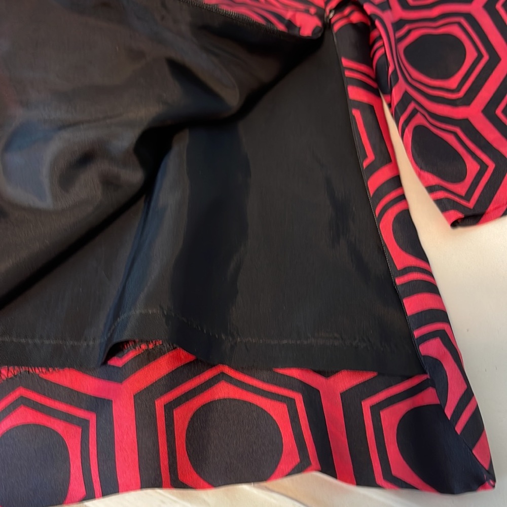Milly of New York geometric silk blouse size 10 - Picture 6 of 10